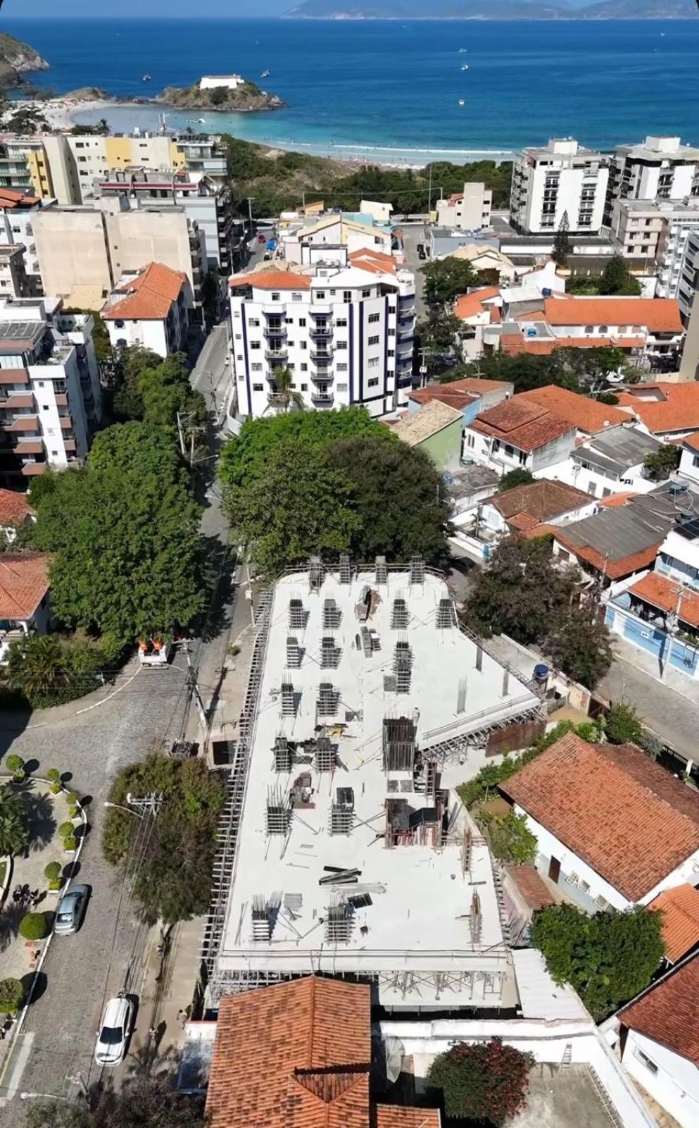 Apartamento Na Praia Do Forte - Poucos Passos Do Mar Cabo Frio Luaran gambar